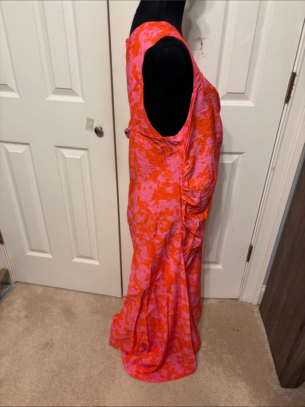 Chelsea28 Ruched High-Low Midi Plus Dress - Picture 5 of 11